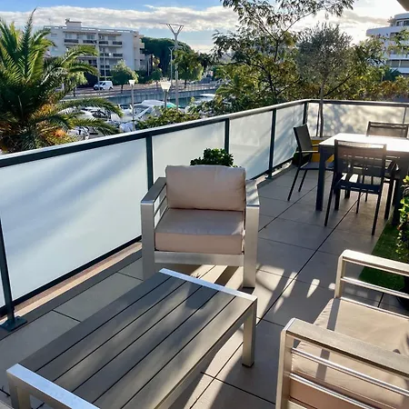 Apartment Flo Location